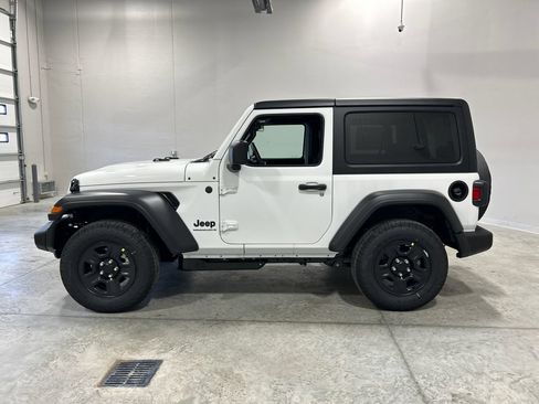 New 2026 Jeep Wrangler Sport AWD/4WD image 9