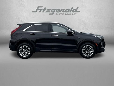 Used 2024 Cadillac XT4 Premium Luxury AWD/4WD image 3