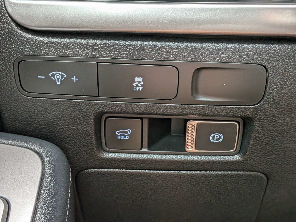 Used 2024 Hyundai Palisade SEL FWD image 32