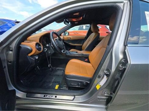 Used 2023 Lexus IS 300 w/ Premium Package RWD image 4