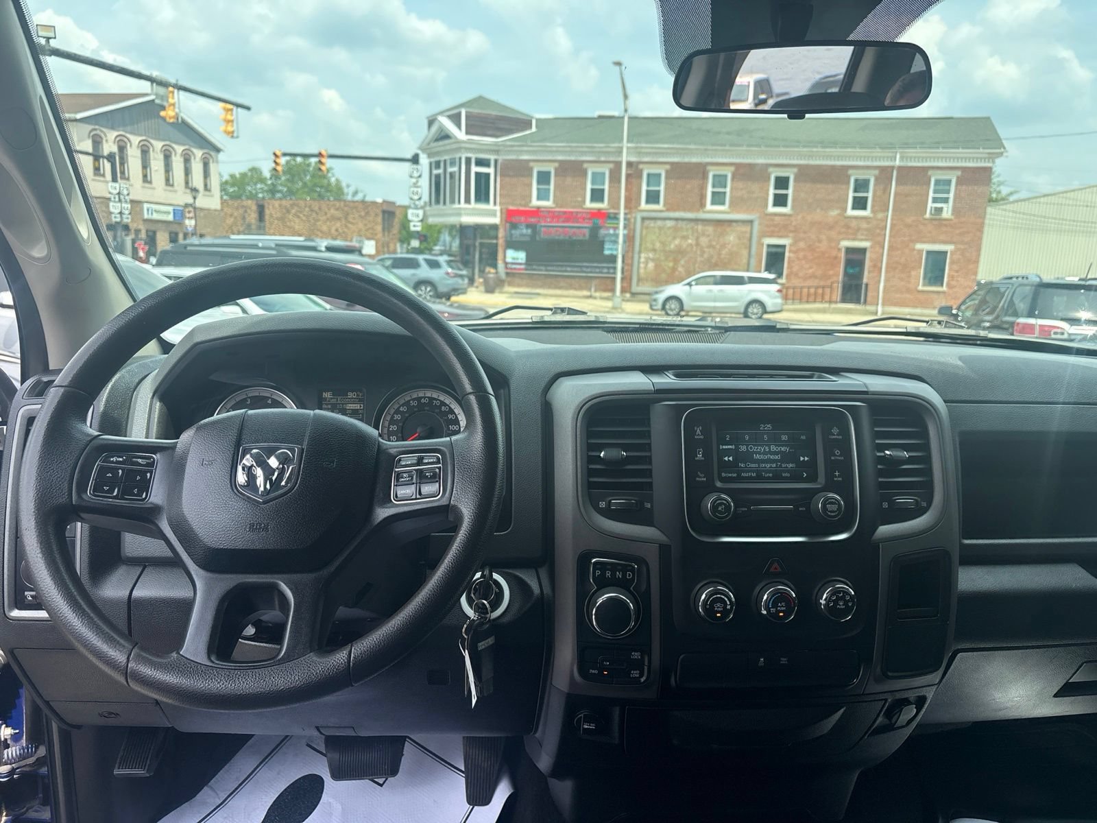 Used 2019 RAM 1500 Express w/ Express Value Package AWD/4WD image 15