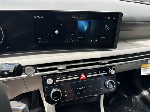 New 2026 Hyundai Tucson Limited image 23