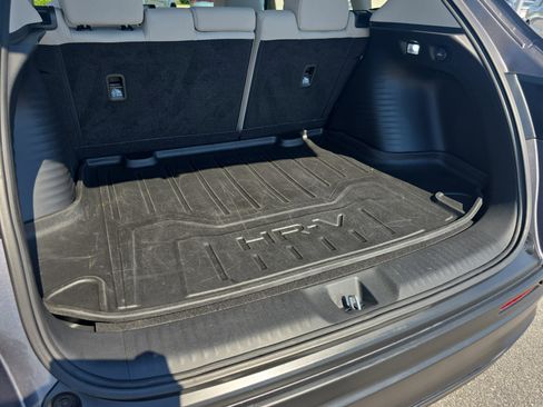 Certified 2024 Honda HR-V LX image 12