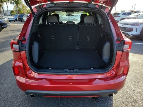 Used 2023 Ford Escape ST-Line image 12