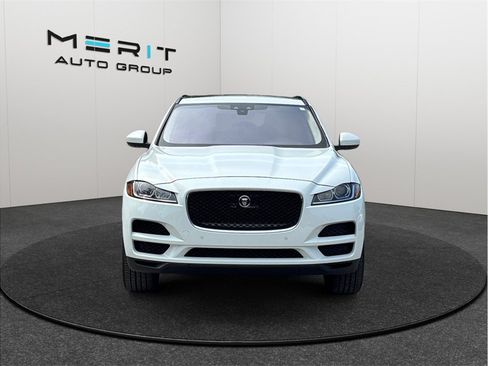 Used 2019 Jaguar F-PACE Premium AWD/4WD image 3