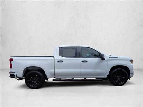 Used 2024 Chevrolet Silverado 1500 Custom w/ Turbomax Blackout Package image 4