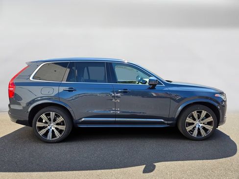 Certified 2023 Volvo XC90 B6 Ultimate w/ Protection Package Premier AWD/4WD image 6