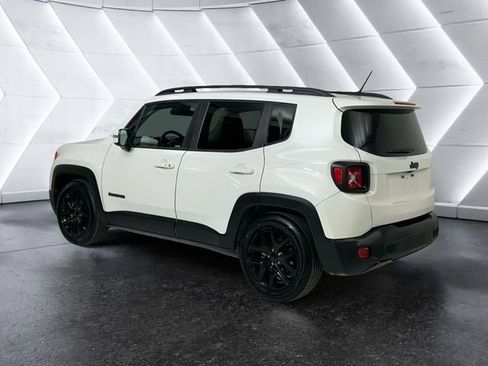 Used 2017 Jeep Renegade Altitude image 6
