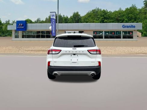 Used 2022 Ford Escape SE w/ Convenience Package AWD/4WD image 9