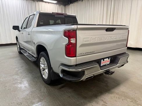 Used 2019 Chevrolet Silverado 1500 LTZ AWD/4WD image 11