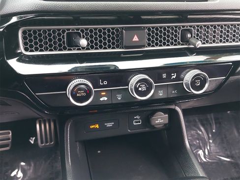 Used 2023 Honda Civic Sport image 24