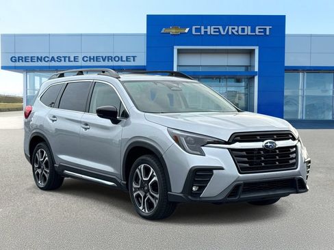 Used 2024 Subaru Ascent Limited w/ Technology Package AWD/4WD image 1