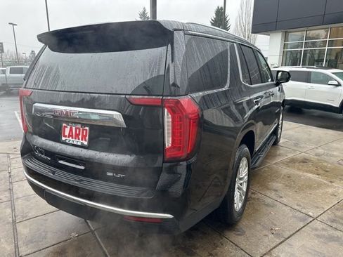 Used 2024 GMC Yukon SLT image 3