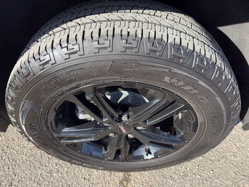 Used 2024 GMC Terrain AT4 w/ LPO, Floor Liner Package AWD/4WD image 23