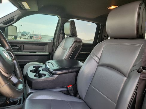 Used 2024 RAM 2500 Tradesman AWD/4WD image 12