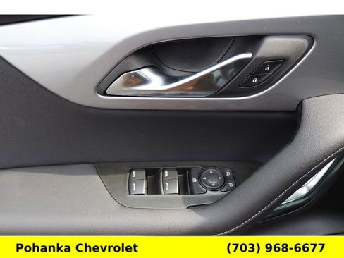 New 2025 Chevrolet Blazer LT w/ Midnight/Sport Edition image 23