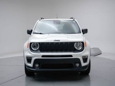 Used 2021 Jeep Renegade Latitude w/ Sun & Sound Group AWD/4WD image 11