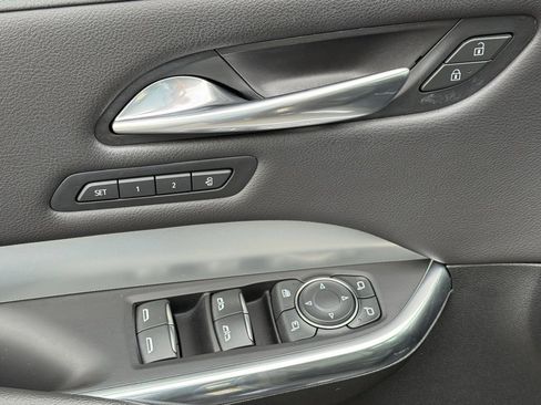 Used 2021 Cadillac XT4 Premium Luxury image 26