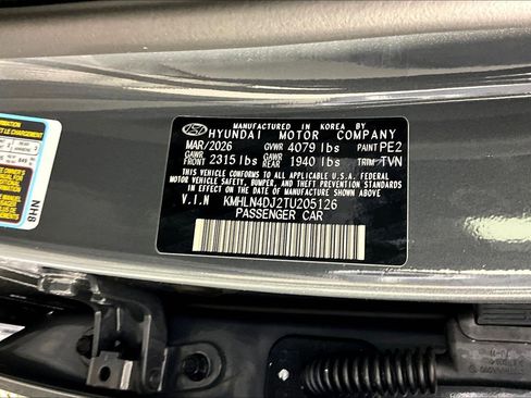 New 2026 Hyundai Elantra Limited FWD image 21