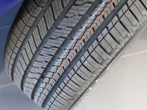 Used 2025 BMW X7 M60i AWD/4WD image 36