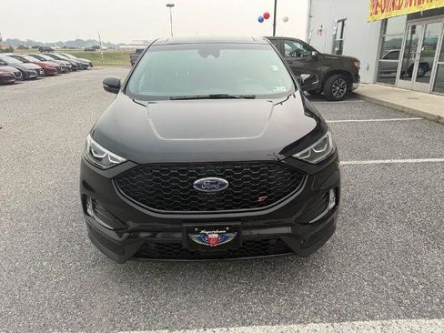 Certified 2019 Ford Edge ST w/ Equipment Group 401A AWD/4WD image 3