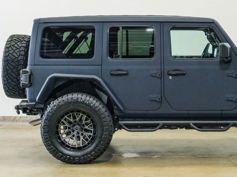 Used 2025 Jeep Wrangler Unlimited Rubicon 392 image 15