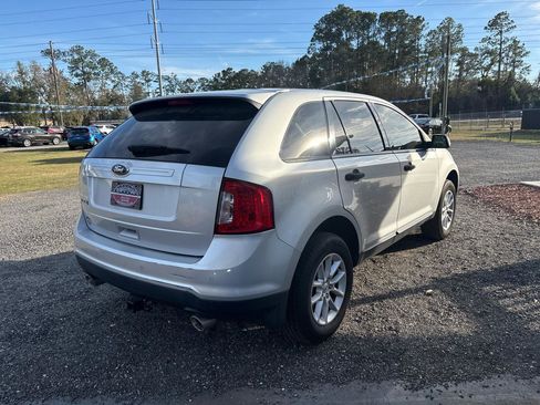 Used 2013 Ford Edge SE image 5