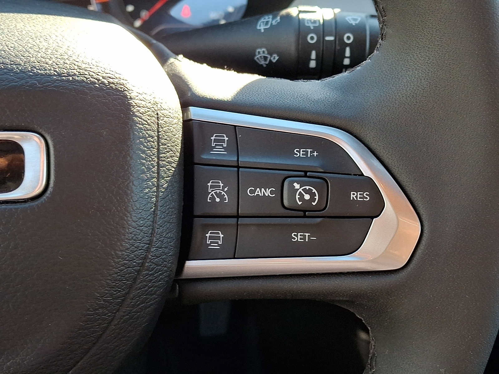 Used 2023 Jeep Compass Limited AWD/4WD image 22