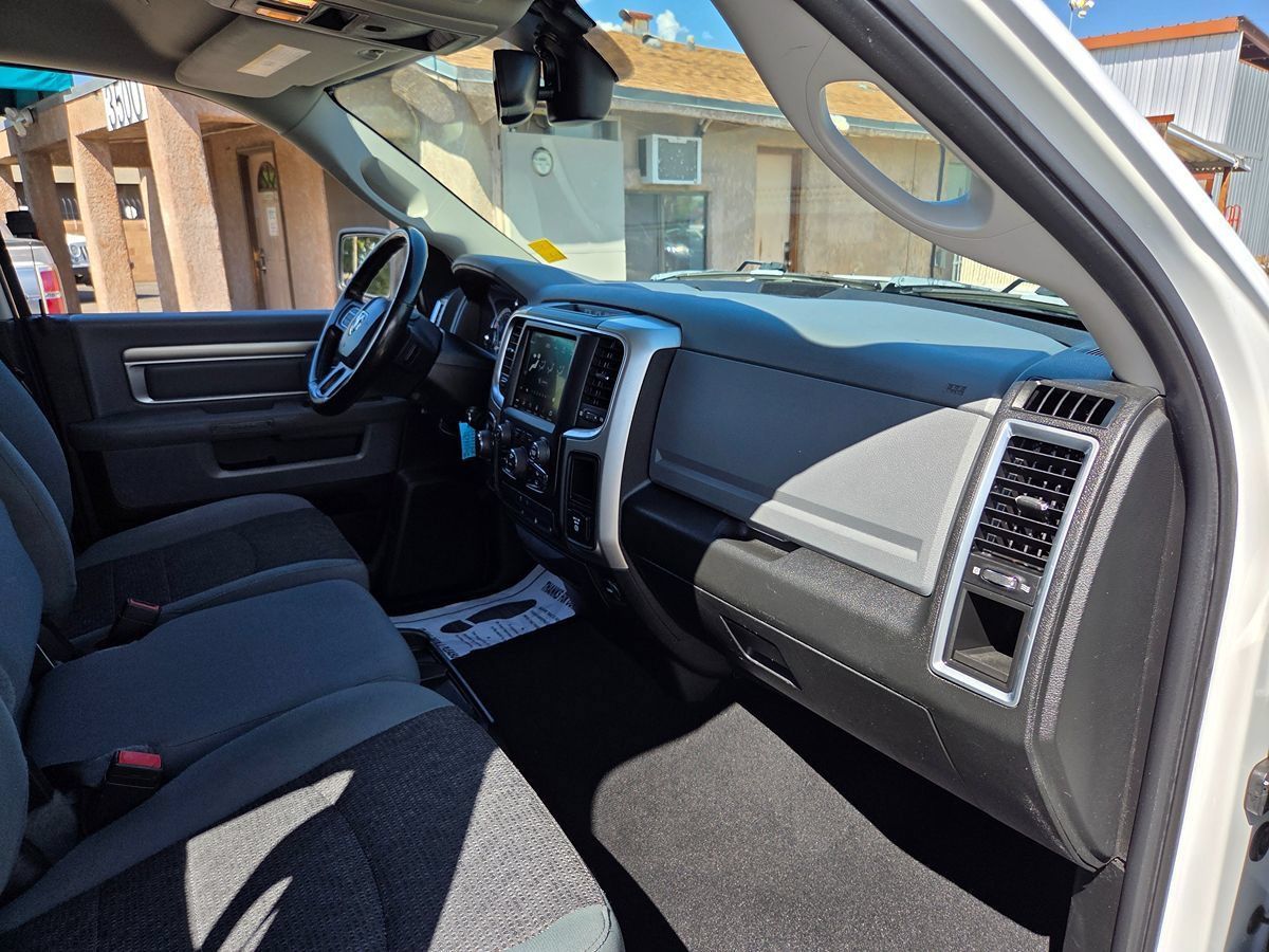 Used 2020 RAM 1500 Classic SLT w/ Luxury Group AWD/4WD image 53