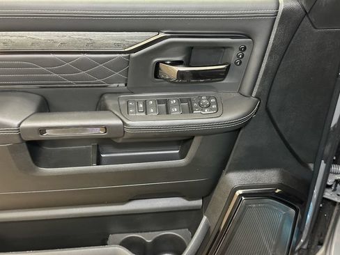 New 2026 RAM 3500 Limited AWD/4WD image 19