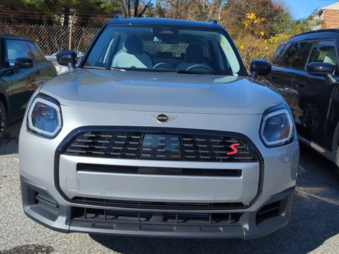 Used 2025 MINI Cooper Countryman S image 2