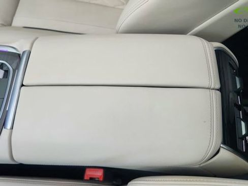 Used 2024 BMW X7 xDrive40i w/ Executive Package AWD/4WD image 61
