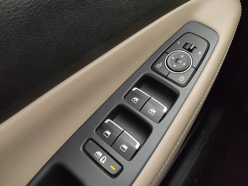 Used 2023 Hyundai Santa Fe SEL w/ Premium Package AWD/4WD image 27