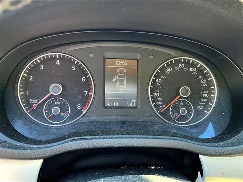 Used 2013 Volkswagen Passat 2.5 SE image 17