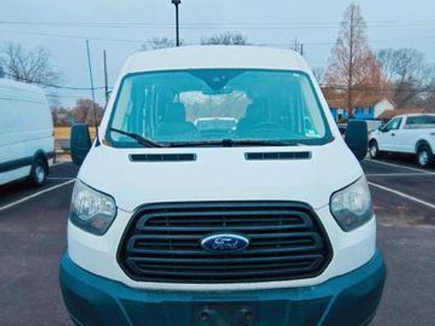 Used 2018 Ford Transit 150 XL image 15