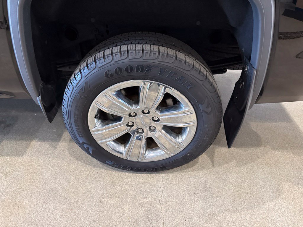 Used 2018 GMC Sierra 1500 SLT AWD/4WD image 10