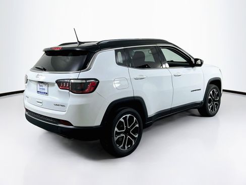 Used 2022 Jeep Compass Limited image 5
