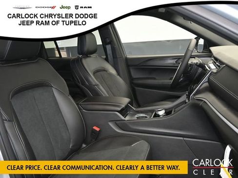 New 2025 Jeep Grand Cherokee Altitude image 48