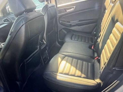Used 2024 Ford Edge SEL w/ Convenience Package AWD/4WD image 12