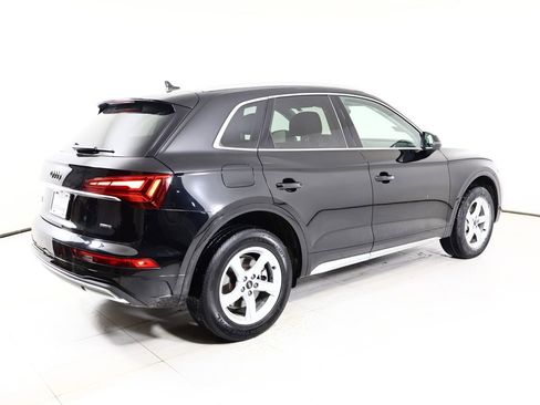 Used 2023 Audi Q5 2.0T Premium w/ Convenience Package image 17