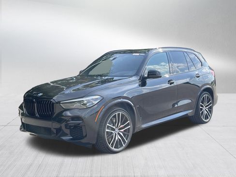 Used 2022 BMW X5 M50i w/ Premium Package image 3