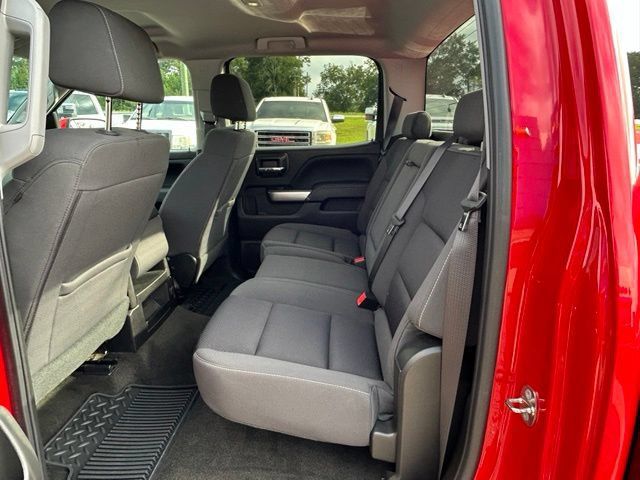 Used 2018 Chevrolet Silverado 1500 LT w/ All Star Edition RWD image 9