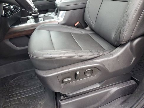 Used 2022 GMC Sierra 1500 SLT w/ SLT Premium Plus Package AWD/4WD image 14