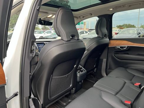 Certified 2023 Volvo XC90 B5 Plus w/ Protection Package AWD/4WD image 20