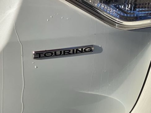 Used 2016 Honda Odyssey Touring image 5