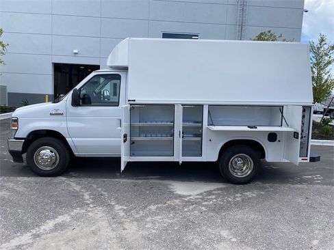 New 2026 Ford E-350 and Econoline 350 Super Duty w/ Power Equipment Group image 11