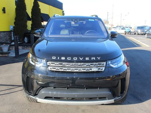 Used 2017 Land Rover Discovery HSE AWD/4WD image 24