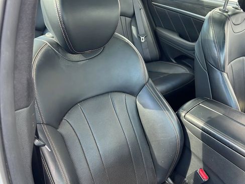 Used 2018 Genesis G80 3.3T Sport image 18
