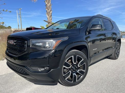 Used 2019 GMC Acadia SLT w/ Black Edition image 1