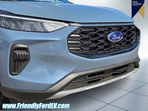 Certified 2025 Ford Escape ST-Line w/ Tech Pack #1 FWD image 2